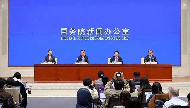 三部門(mén)談近期投資、財(cái)政、金融等政策情況，信息量很大→
